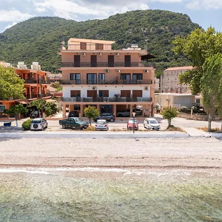 Apartment Flat On The Sea